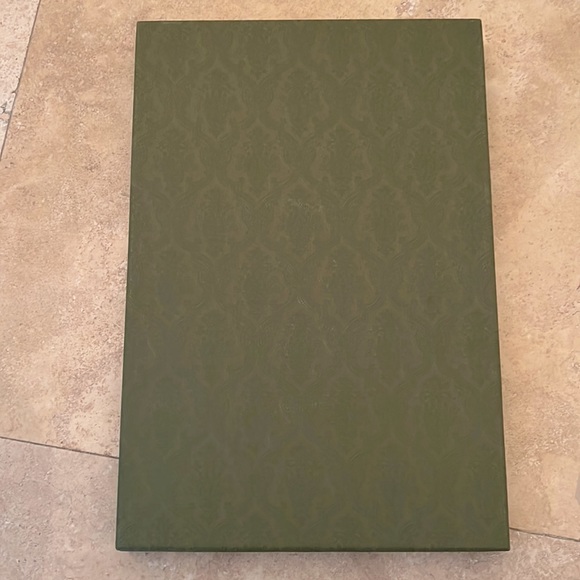 Gucci Box and Reusable Canvas Bag - Picture 5 of 8